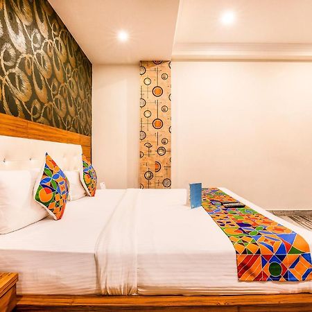 Fabhotel Shoba Estate Delhi Airport Нью-Делі Екстер'єр фото