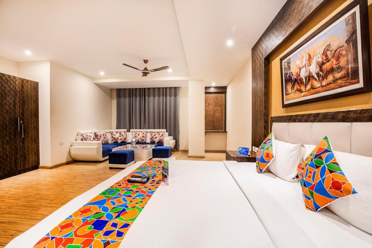 Fabhotel Shoba Estate Delhi Airport Нью-Делі Екстер'єр фото